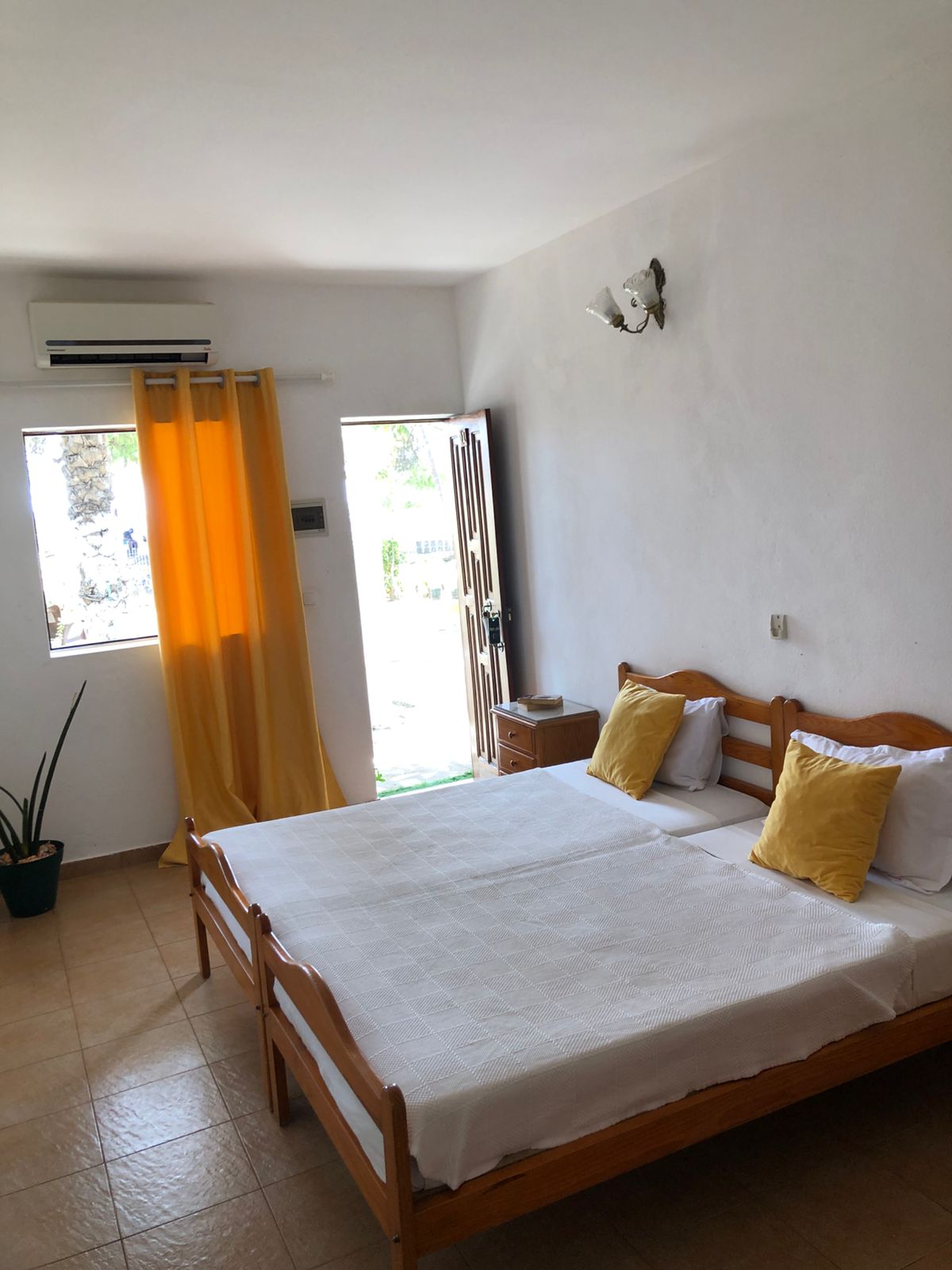 Quarto Individual